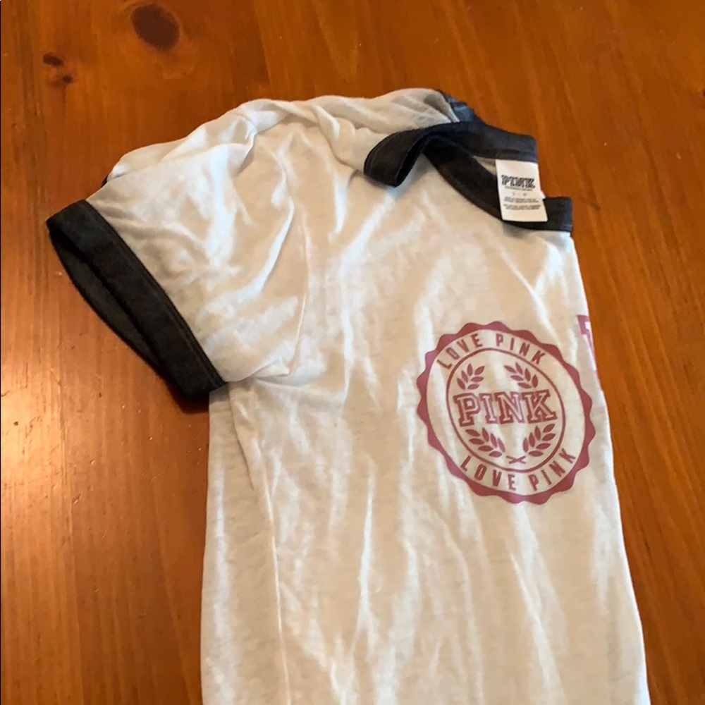 Pink t shirt